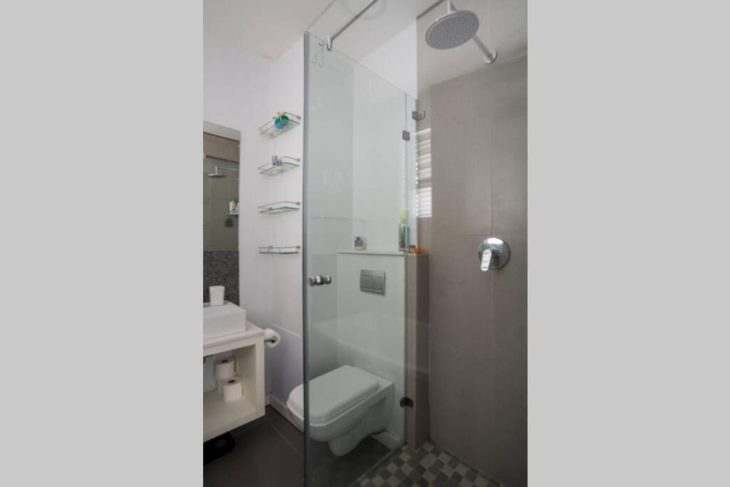 קייפטאון World Travellers Eclectic Apartment מראה חיצוני תמונה