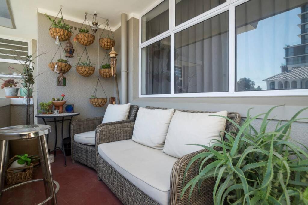 קייפטאון World Travellers Eclectic Apartment מראה חיצוני תמונה
